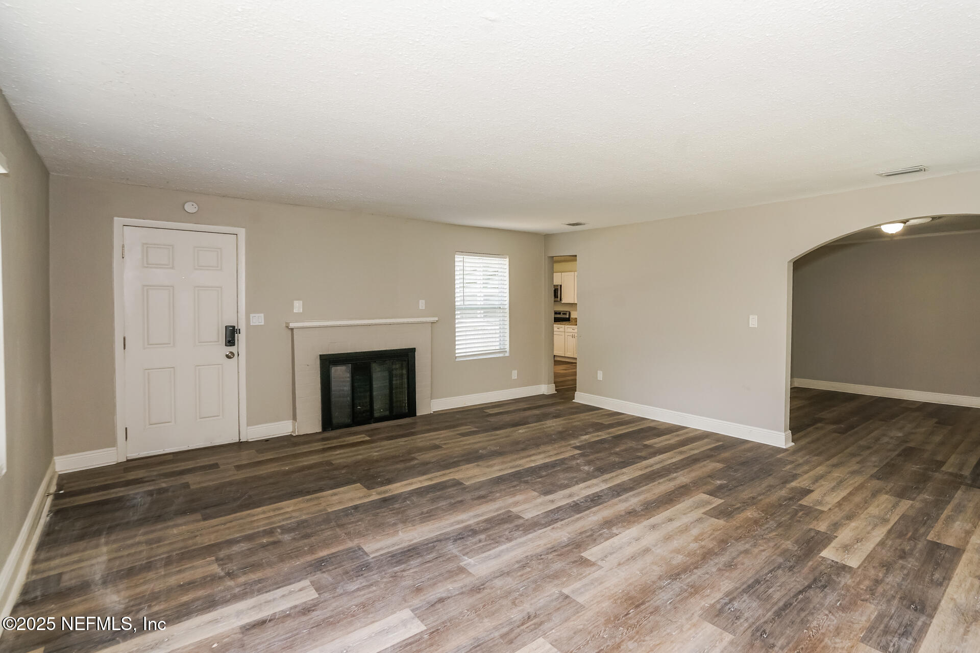 128 Aurora Street Cocoa, FL 32922 - Photo 4 of 21 004-photo-living-room-14453966