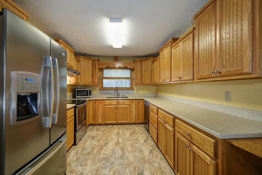 255 Thompson Hollow Road Murphy, NC 28906 - Photo 11 of 78 Gallery Image 11