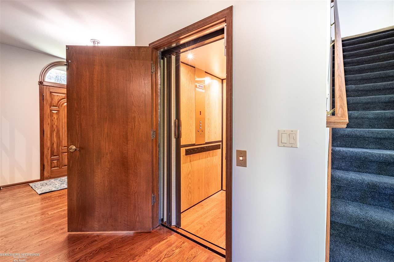 1821 North Summers Road Imlay City, MI 48444 - Photo 13 of 48 Elevator