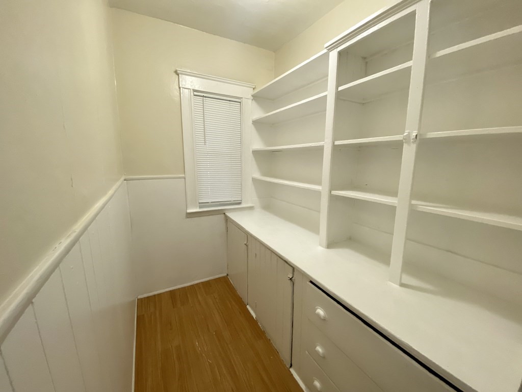 112 West Street Worcester, MA 01609 - Photo 19 of 34