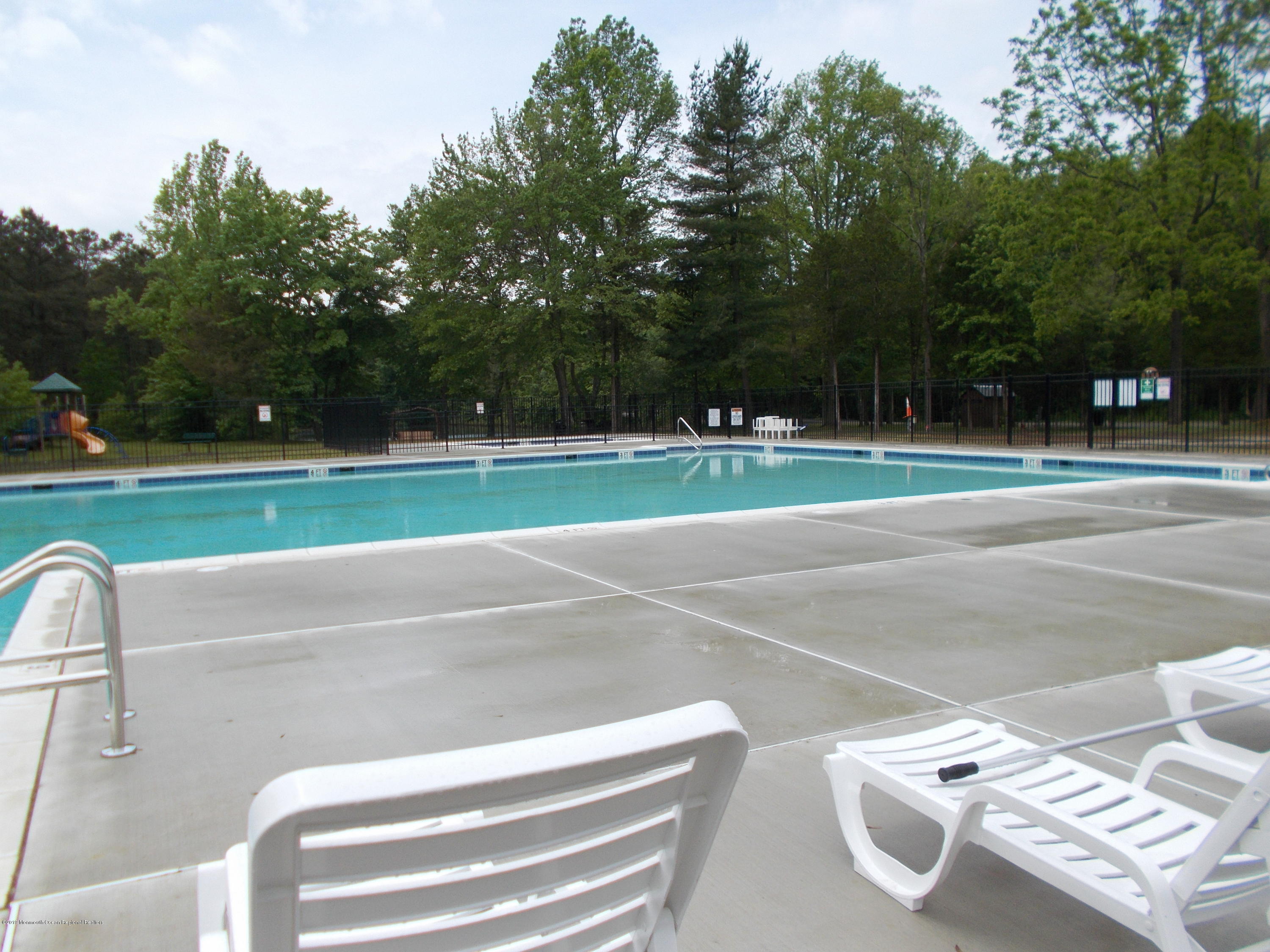 724 Monmouth Road, Unit 11 Cream Ridge, NJ 08514 - Photo 11 of 17 DSCN0283