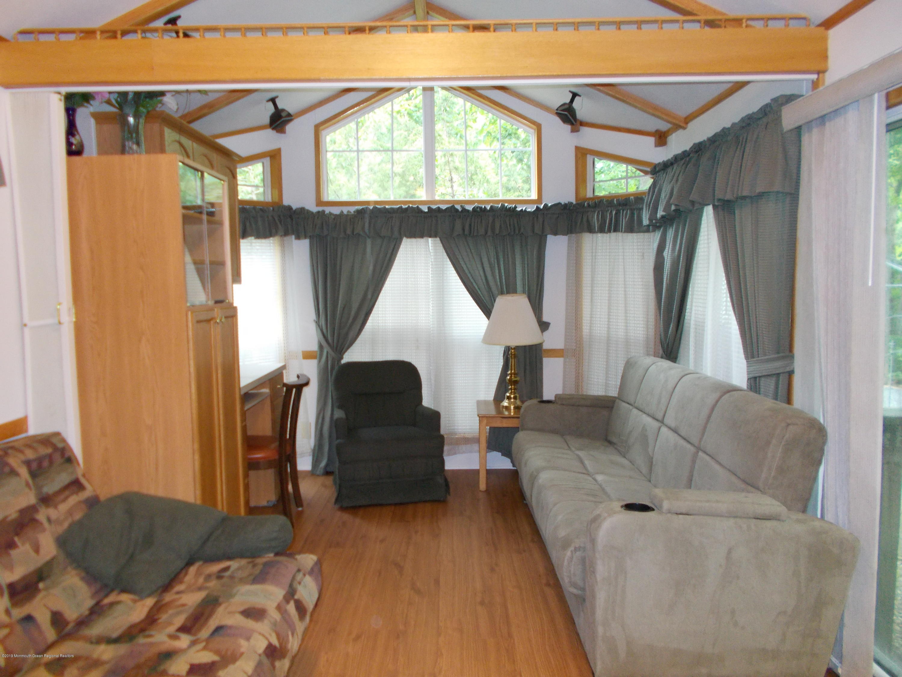 724 Monmouth Road, Unit 11 Cream Ridge, NJ 08514 - Photo 3 of 17 DSCN0271