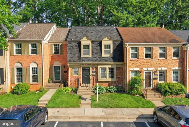 $599,900 | 5409 Cheshire Meadows Way, Fairfax, VA 22032