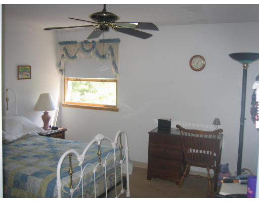 1 Northridge Road, Unit E Beverly, MA 01915 - Photo 3 of 7 Gallery Image 3