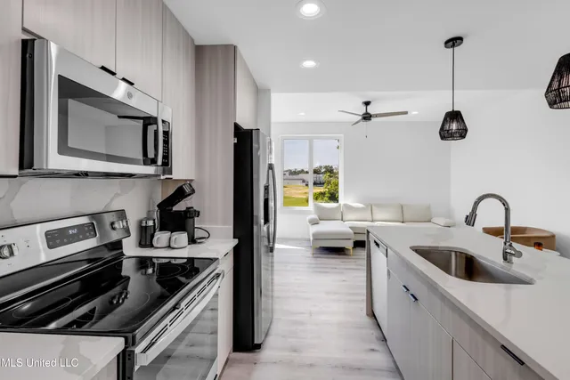 $349,000 | 1302 Magnolia Street, Unit A101, Gulfport, MS 39507