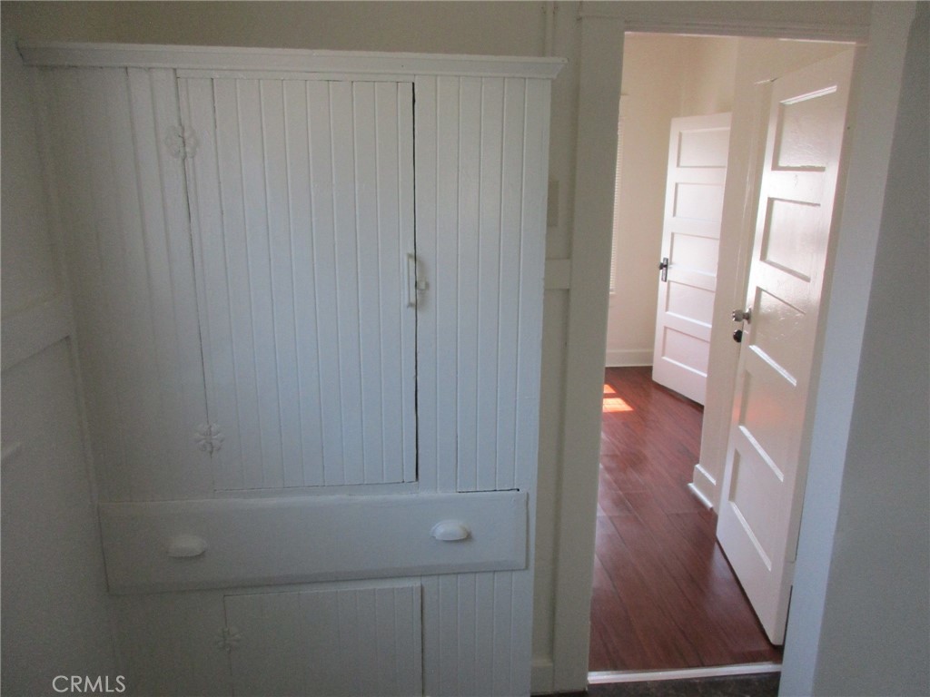 3076 Lemon Street Riverside, CA 92501 - Photo 25 of 28 3080 - BATHROOM