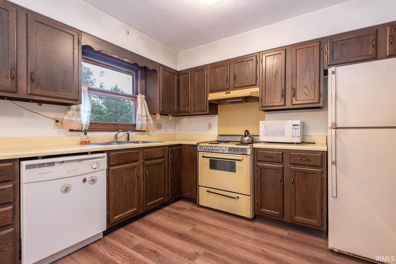 3626 East Rogers Road Bloomington, IN 47401 - Photo 7 of 32