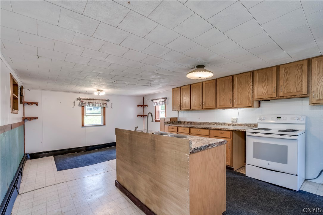 4424 Griffith Road Denmark, NY 13367 - Photo 9 of 42