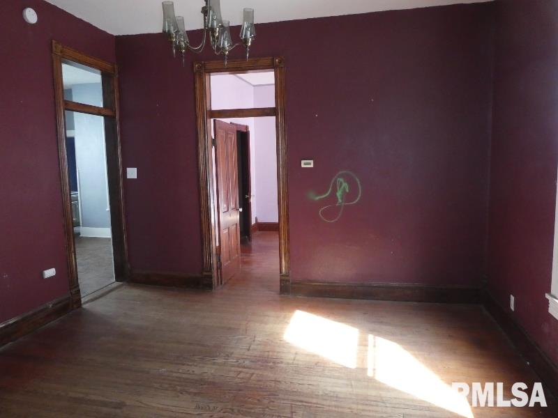 322 South State Street Springfield, IL 62704 - Photo 6 of 16