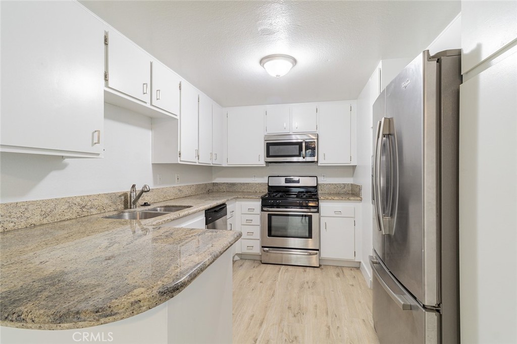 8380 Sunset Trail Place, Unit C Rancho Cucamonga, CA 91730 - Photo 3 of 14