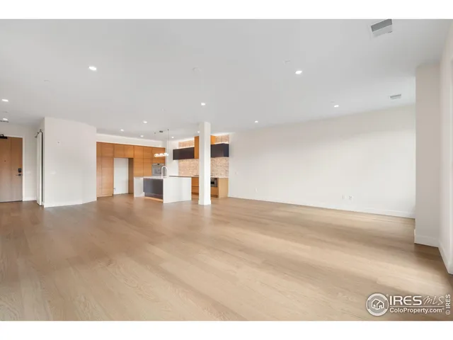 $1,250,000 | 205 East 6th Street, Unit 301, Loveland, CO 80537