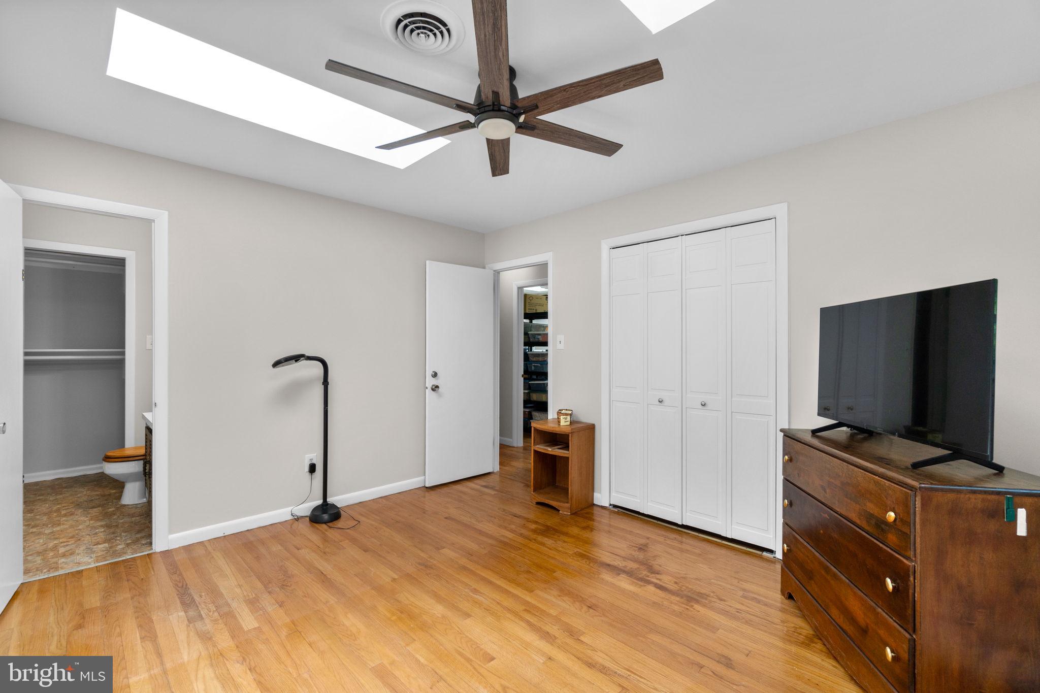 2933 Pinewick Road Ellicott City, MD 21042 - Photo 12 of 31 Primary Bedroom