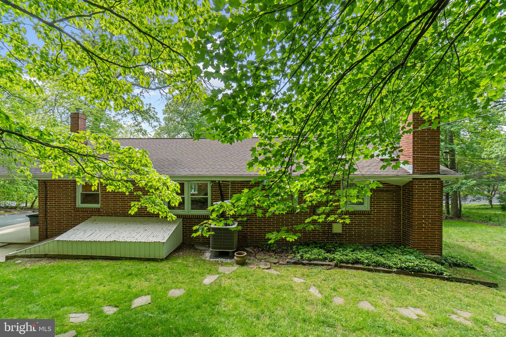2933 Pinewick Road Ellicott City, MD 21042 - Photo 25 of 31 Rear Exterior