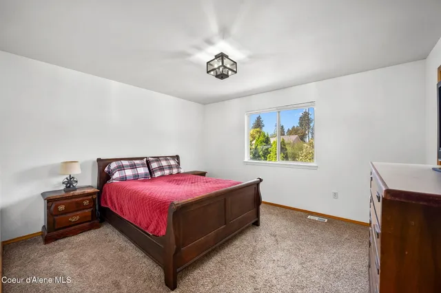 $669,900 | 2441 North Henry Street, Post Falls, ID 83854