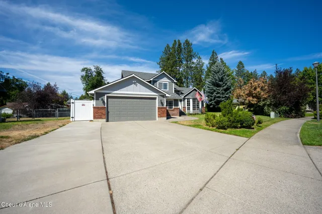 $669,900 | 2441 North Henry Street, Post Falls, ID 83854