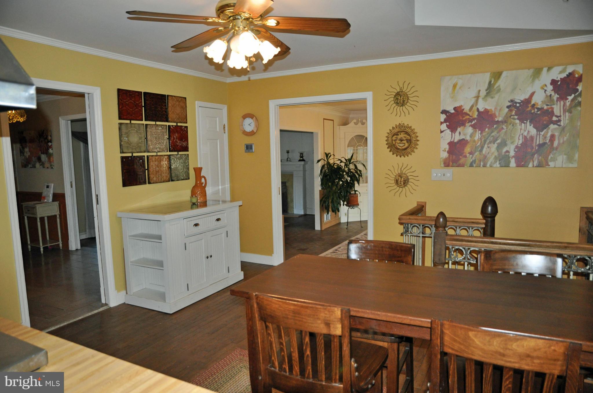 8611 Windsor Mill Road Baltimore, MD 21244 - Photo 14 of 30 Breakfast area off of Kitchen