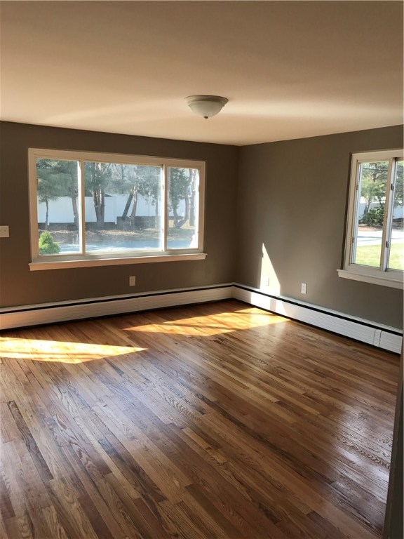 232 Vineyard Road Warwick, RI 02889 - Photo 5 of 8 Gallery Image 5