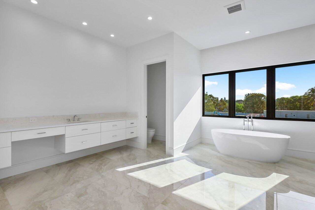 2285 Delray Ridge Lane, Unit LOT 8 Delray Beach, FL 33444 - Photo 29 of 53 021-2212DelrayRidgeLane-DelrayBeach-SMAL