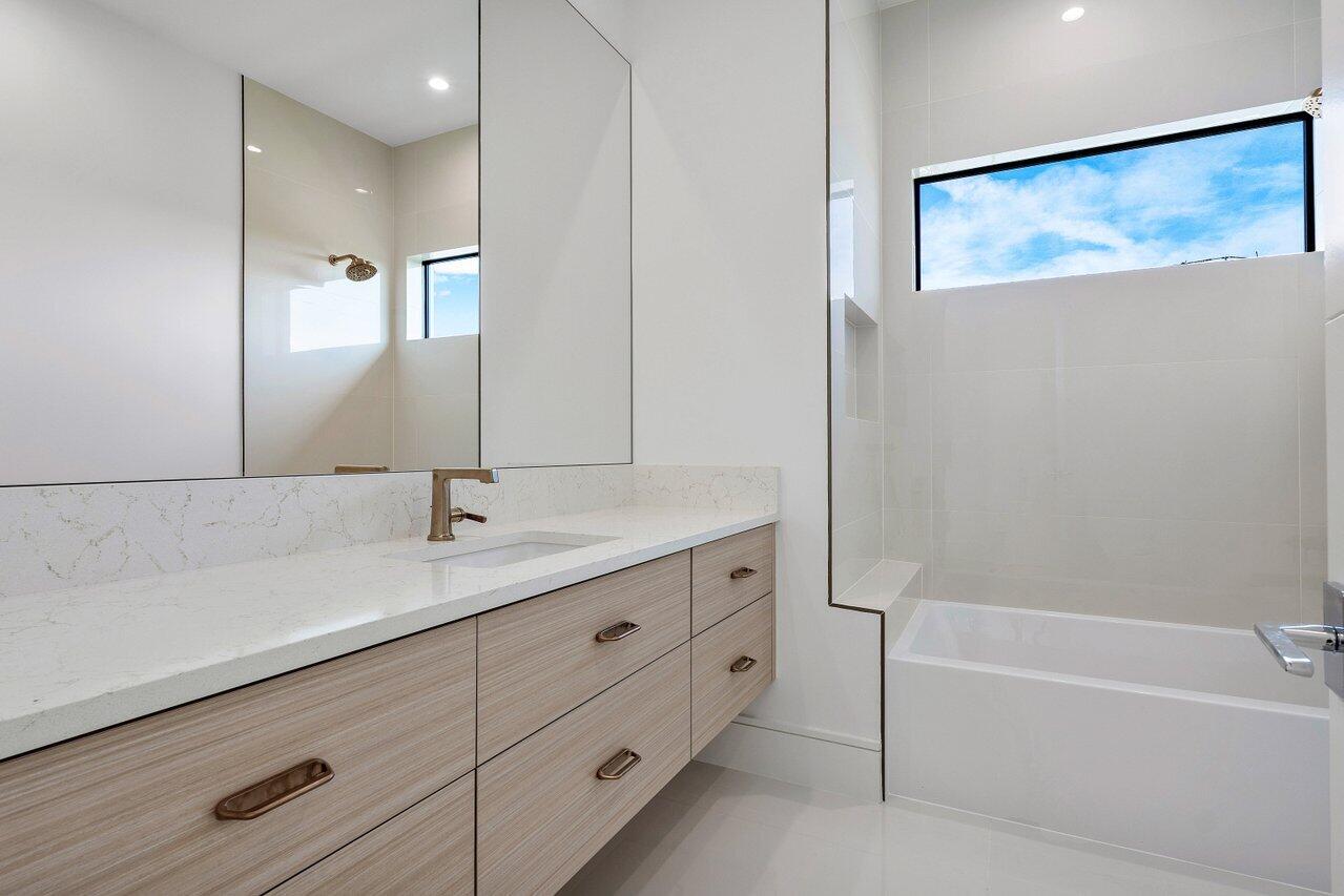 2285 Delray Ridge Lane, Unit LOT 8 Delray Beach, FL 33444 - Photo 38 of 53 030-2212DelrayRidgeLane-DelrayBeach-SMAL