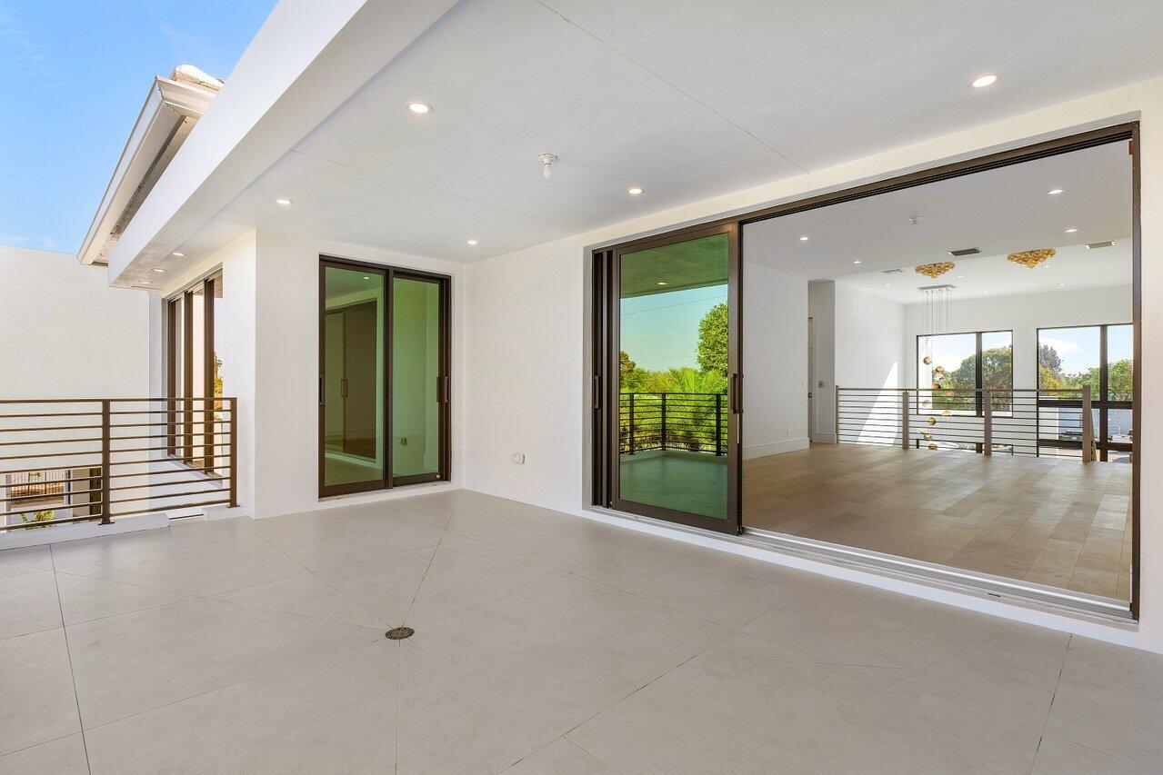 2285 Delray Ridge Lane, Unit LOT 8 Delray Beach, FL 33444 - Photo 42 of 53 035-2212DelrayRidgeLane-DelrayBeach-SMAL