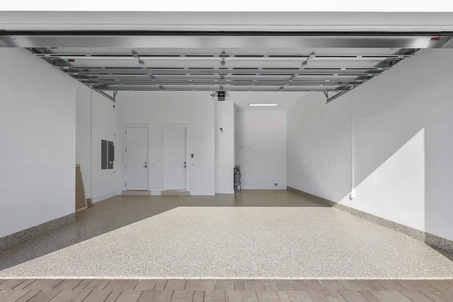 $3,995,000 | 2285 Delray Ridge Lane, Unit LOT 8, Delray Beach, FL 33444