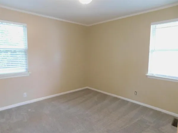 $2,025 | 1301 Doncaster Street, Irving, TX 75062