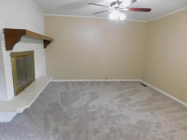 $2,025 | 1301 Doncaster Street, Irving, TX 75062