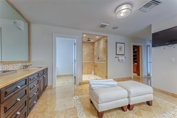 $60,000 | 1313 East Lake Drive, Fort Lauderdale, FL 33316
