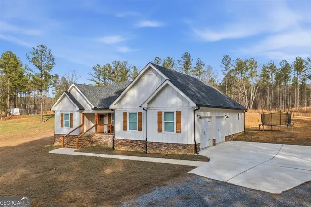 $475,000 | 172 Fish Creek Road, Cedartown, GA 30125