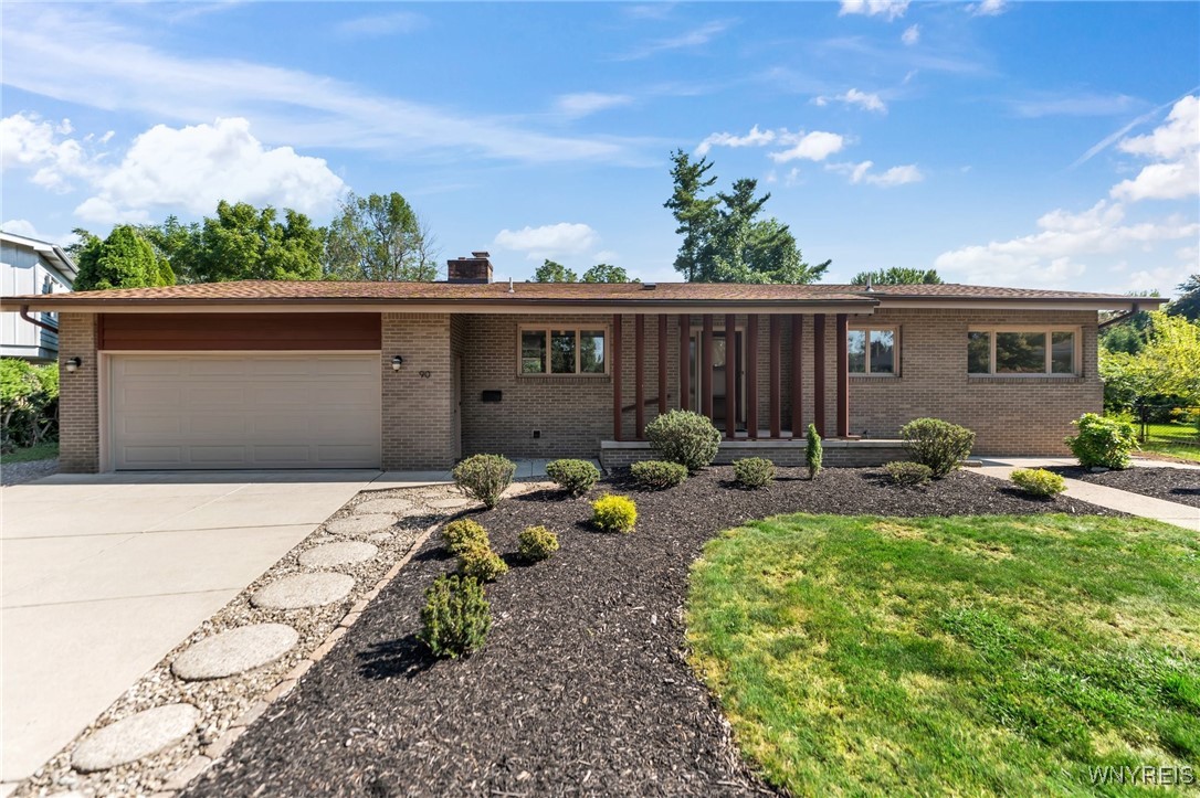 90 Deville Circle Amherst, NY 14221 - Photo 2 of 29