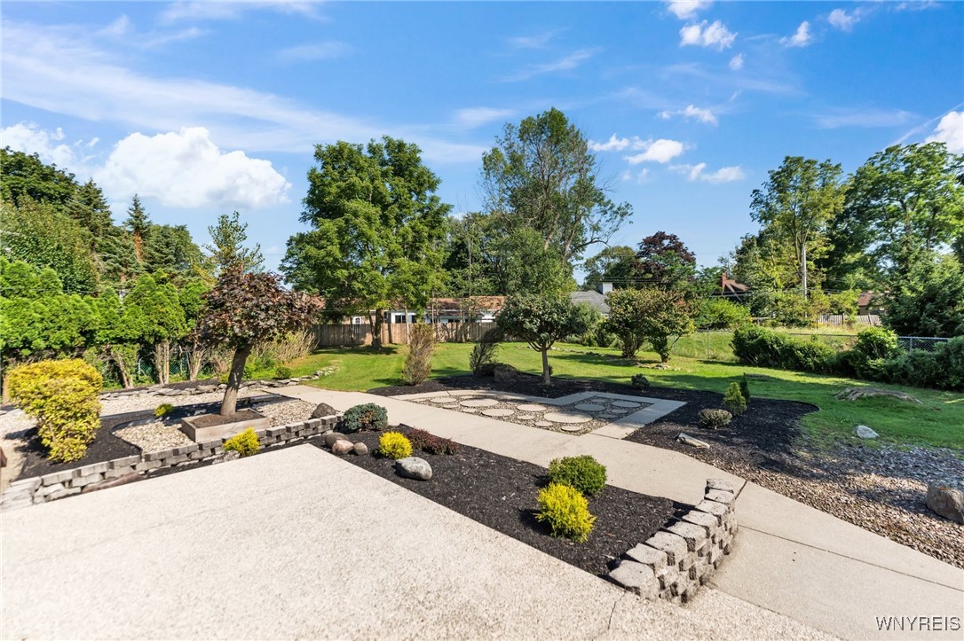 90 Deville Circle Amherst, NY 14221 - Photo 26 of 29
