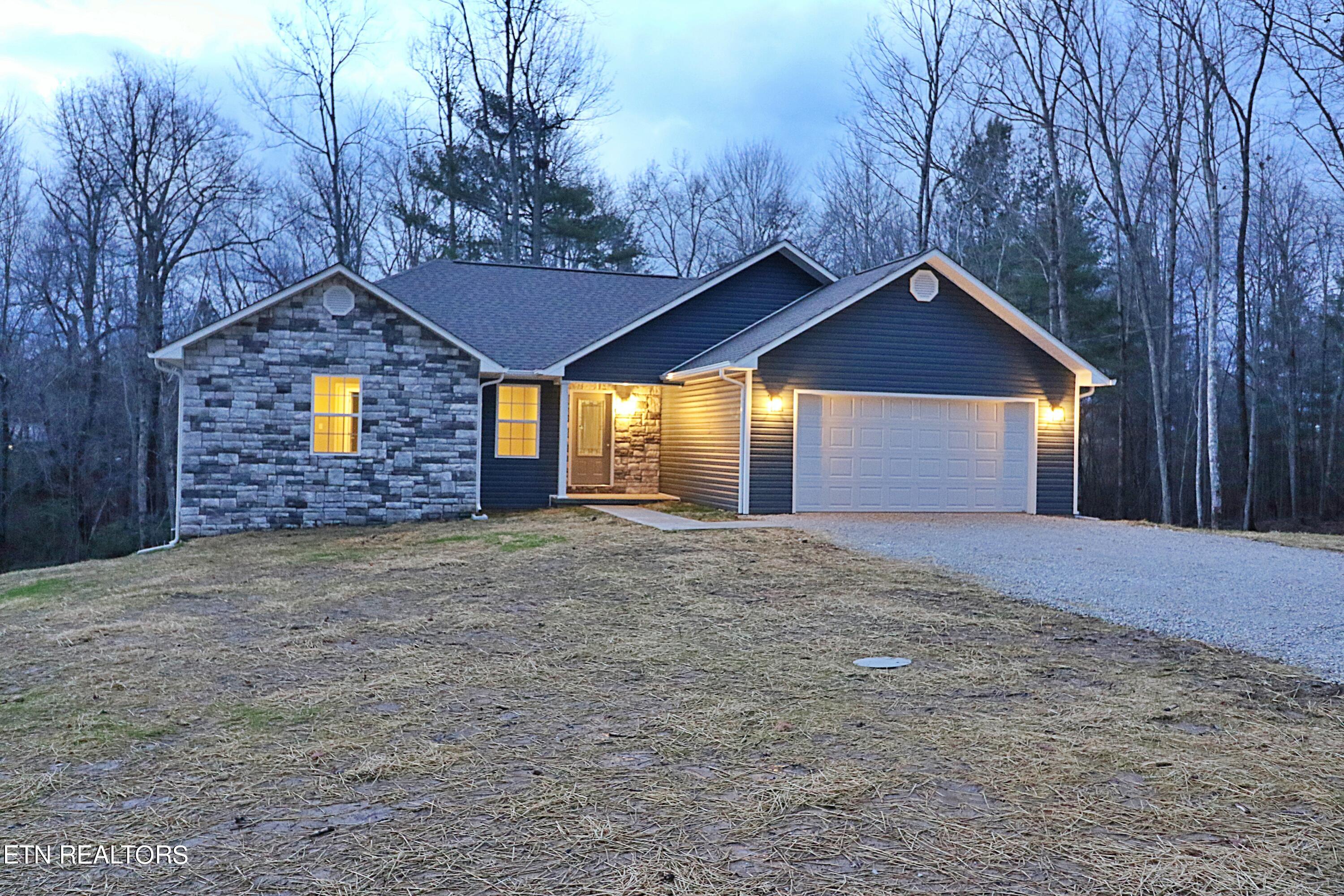 1226 Toomey Fls Road Oneida, TN 37841 - Photo 1 of 45 094A5665