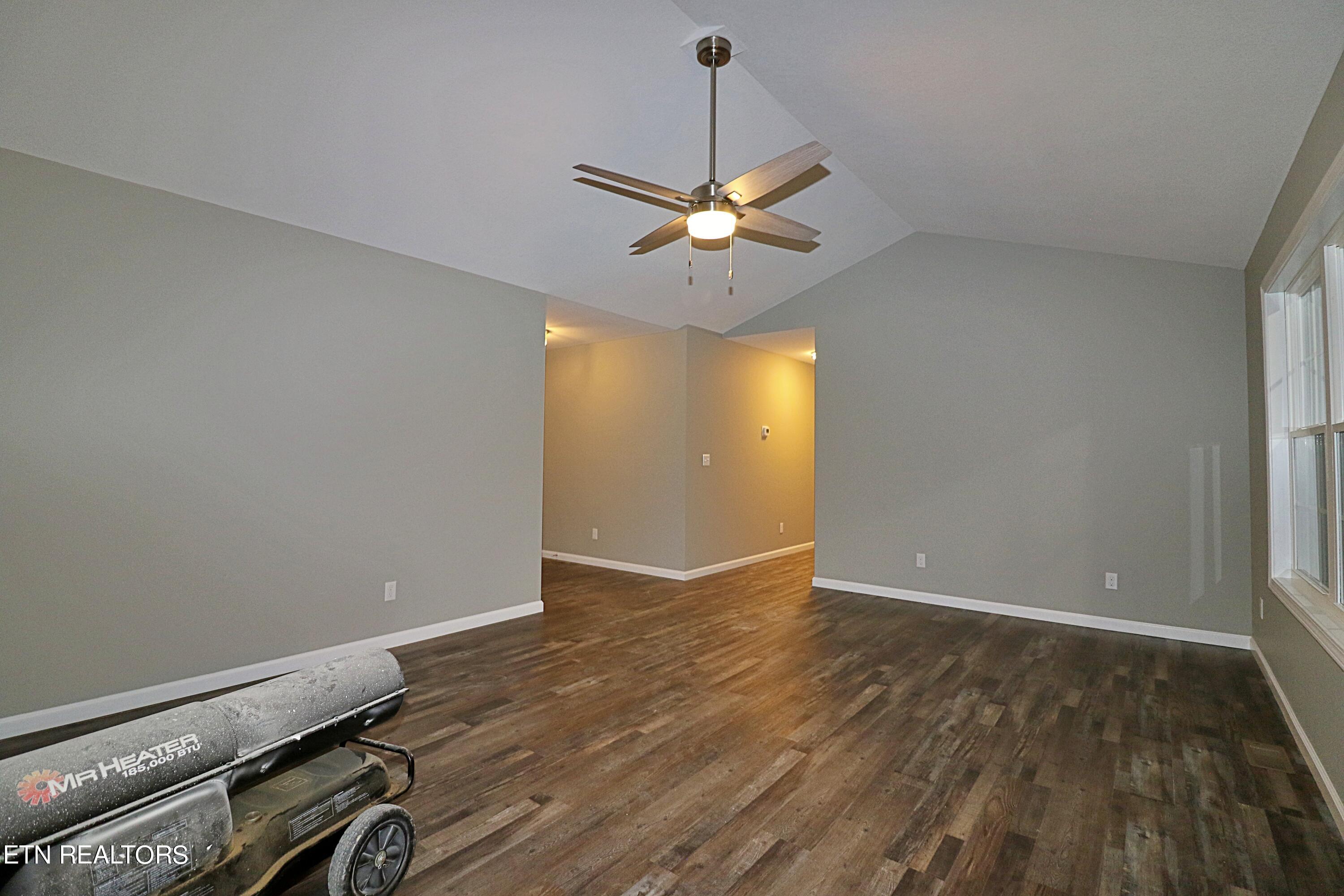 1226 Toomey Fls Road Oneida, TN 37841 - Photo 3 of 45 094A5706