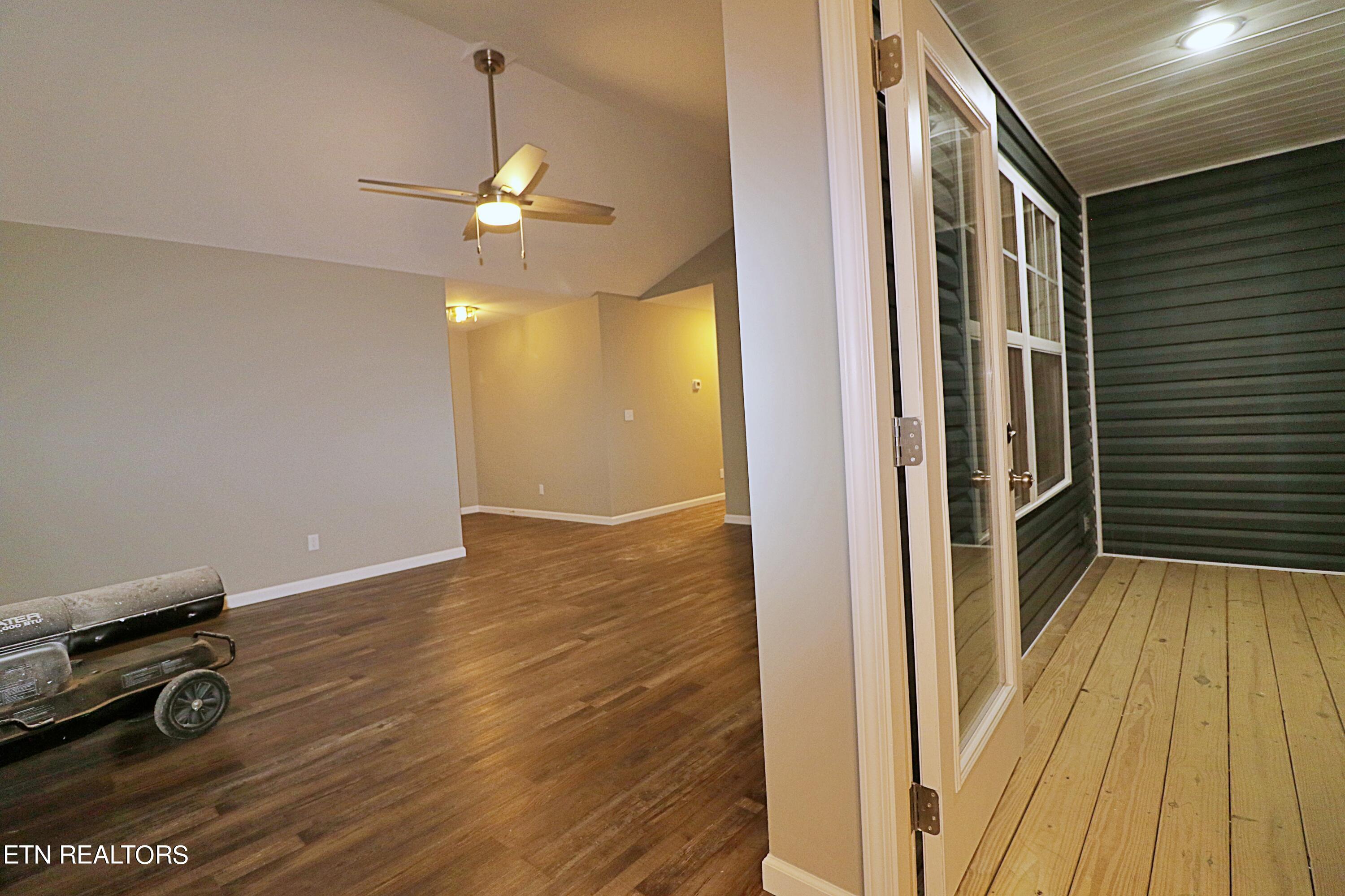 1226 Toomey Fls Road Oneida, TN 37841 - Photo 8 of 45 094A5693