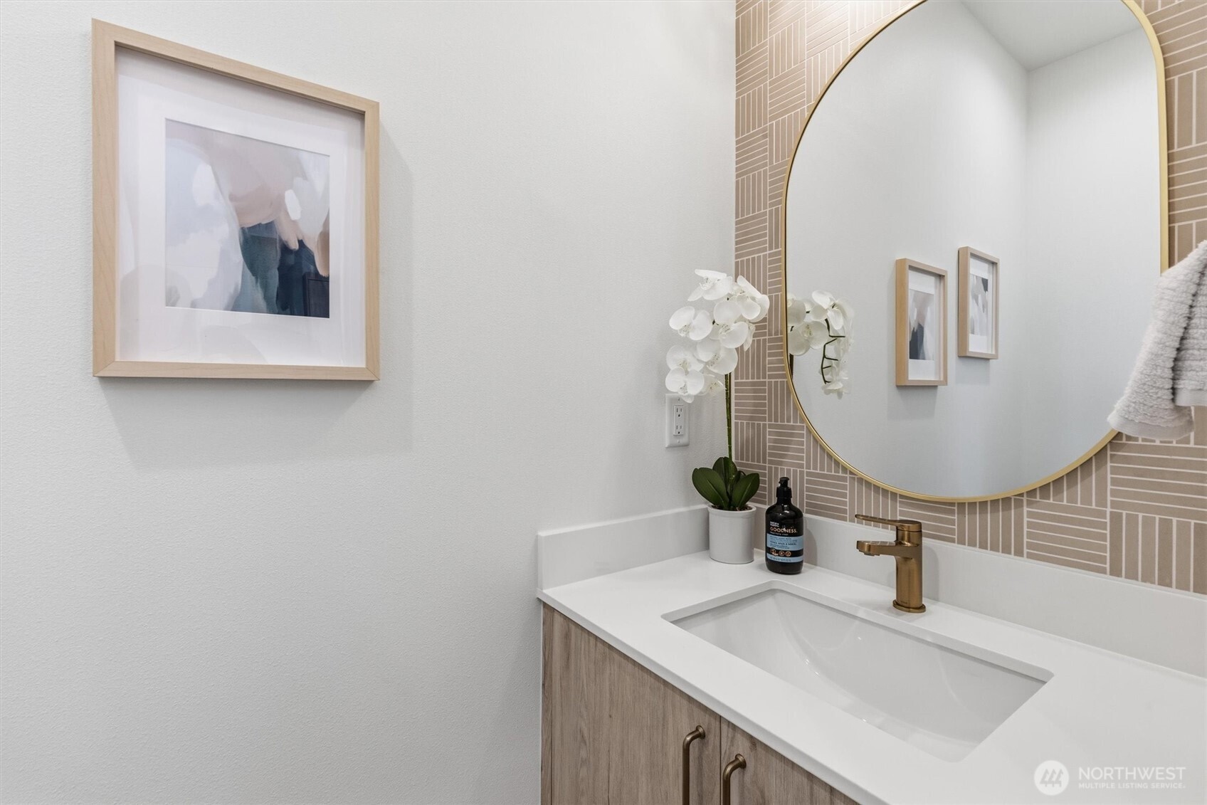811 Northwest 63rd Street, Unit A Seattle, WA 98107 - Photo 17 of 38