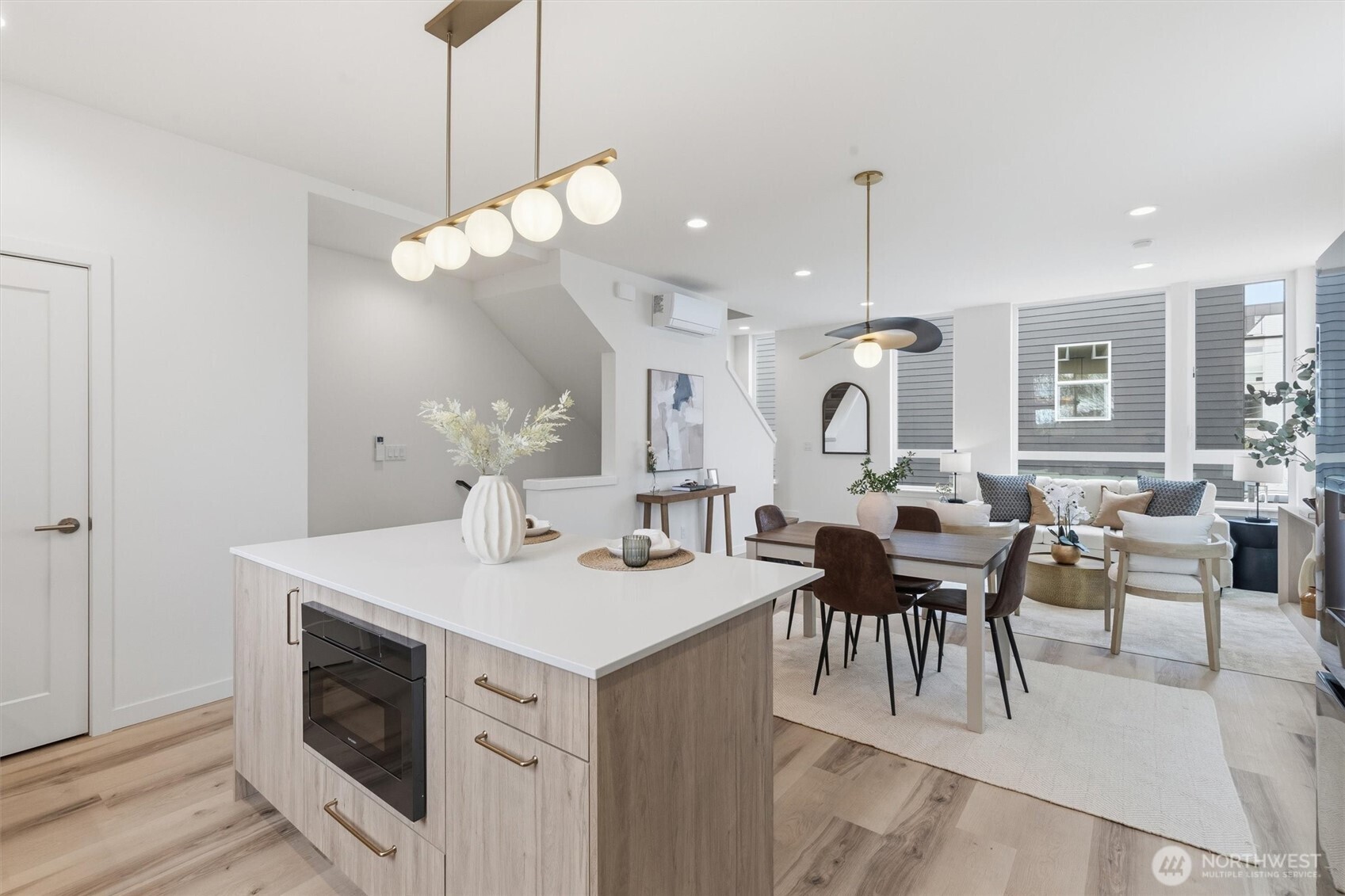 811 Northwest 63rd Street, Unit A Seattle, WA 98107 - Photo 9 of 38