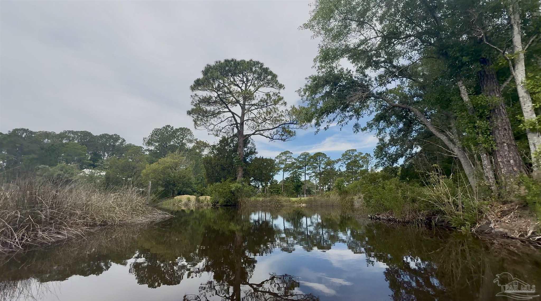 7524 Petersen Point Road Milton, FL 32583 - Photo 6 of 26 a view of lake