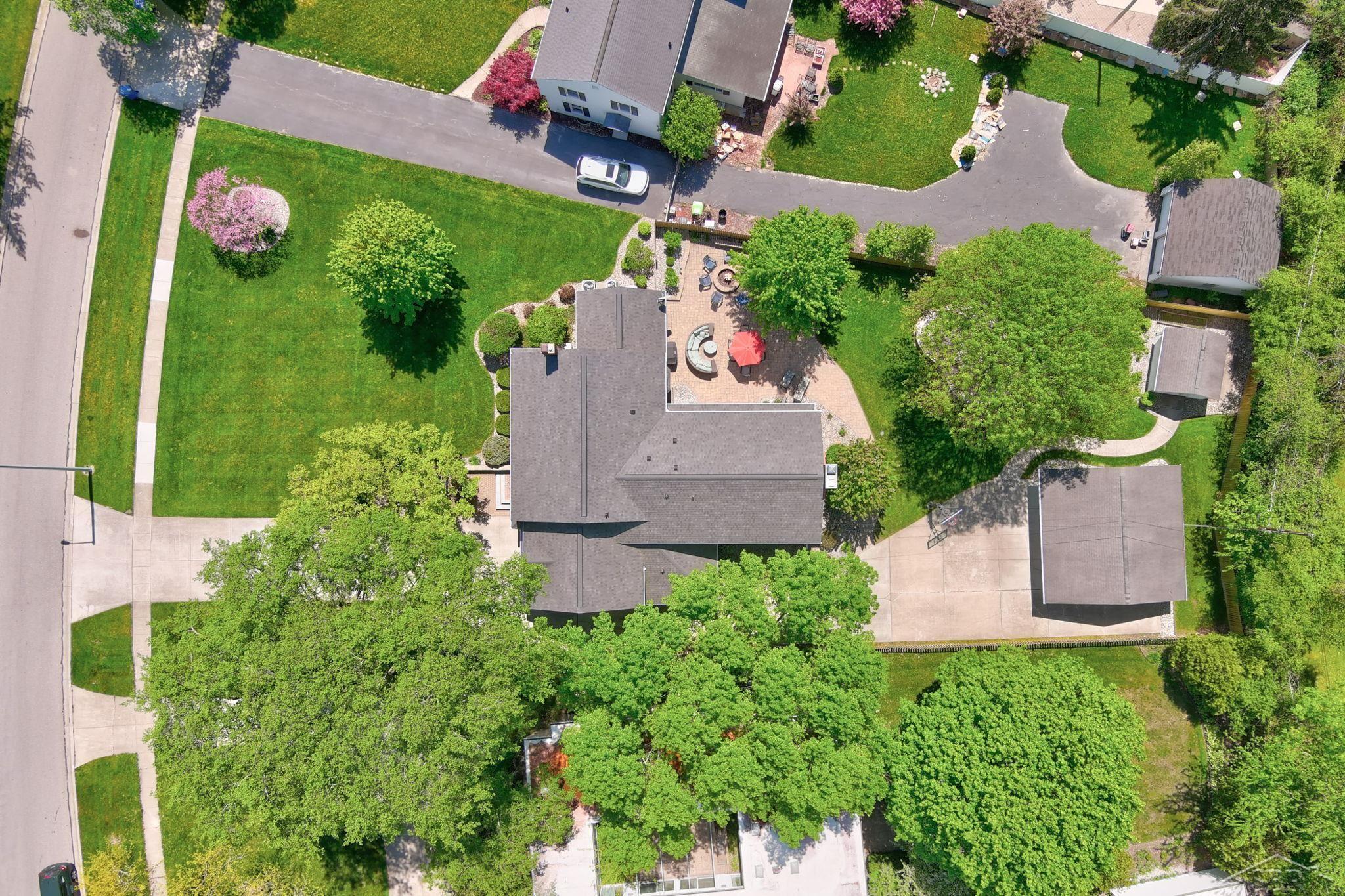 62 Benton Road Saginaw, MI 48602 - Photo 64 of 72 50109222-63.JPG