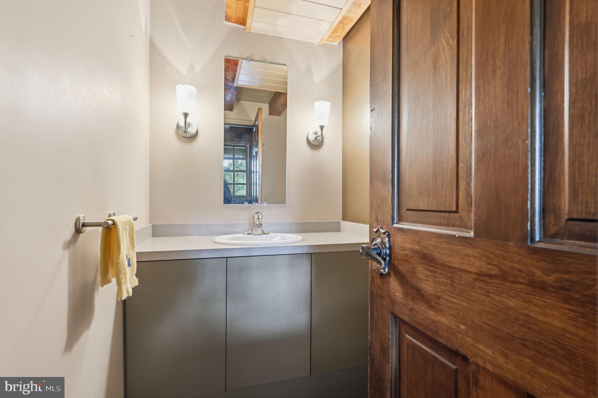 2244 Springtown Hill Road Hellertown, PA 18055 - Photo 26 of 86 Gallery Image 26