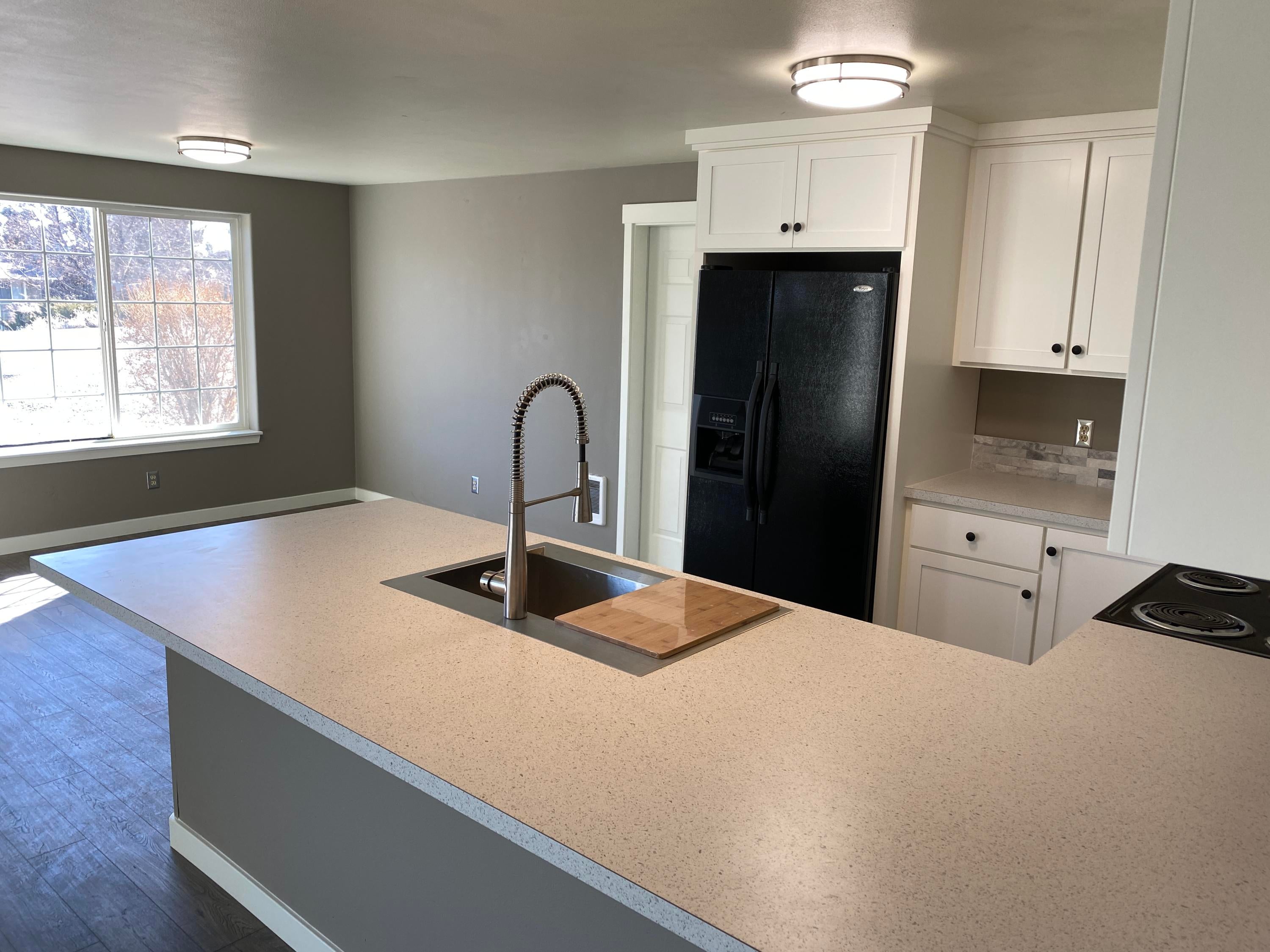 63351 Vogt Road Bend, OR 97701 - Photo 6 of 10 IMG-0552
