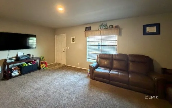 $199,900 | 2308 Loch Lomond Avenue, Bishop, CA 93514