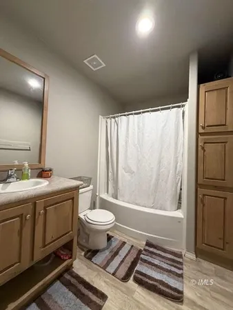 $199,900 | 2308 Loch Lomond Avenue, Bishop, CA 93514