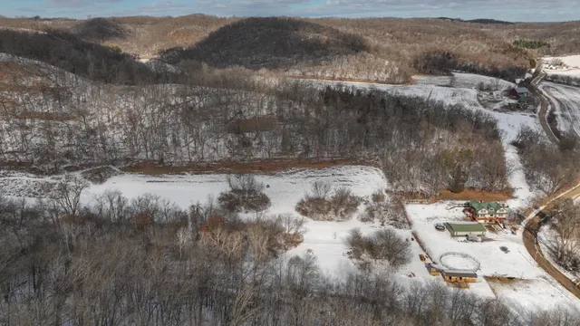 $585,000 | 32818 Bogus Valley Lane, Muscoda, WI 53573