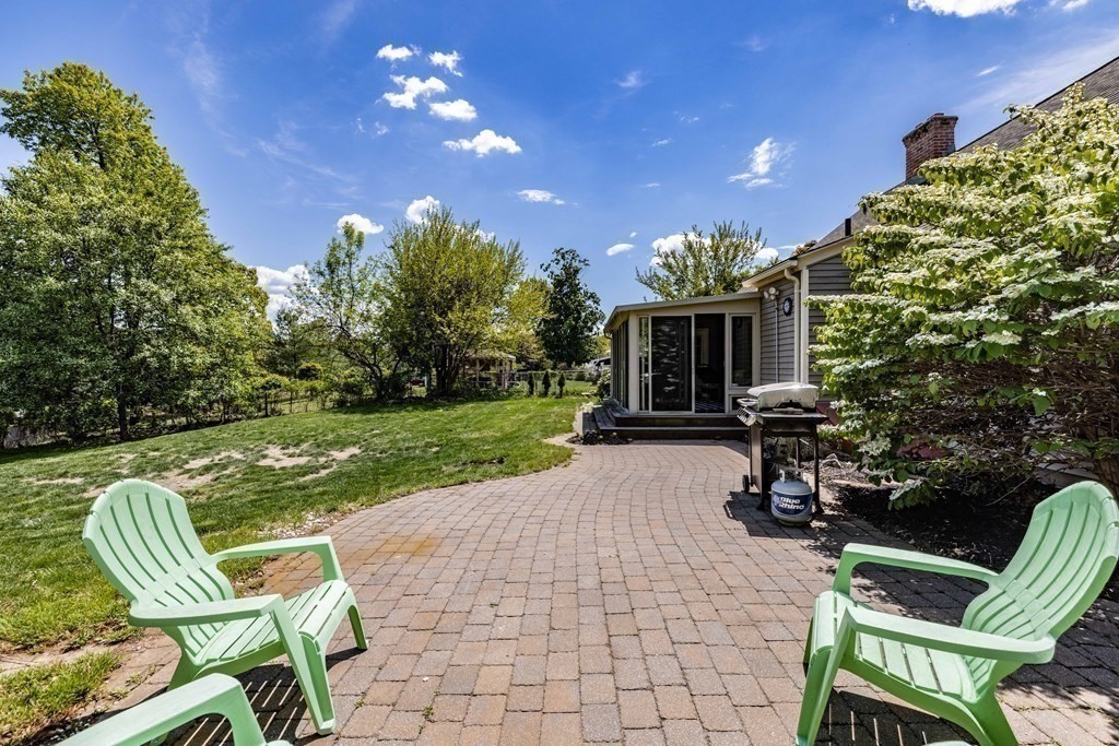 89 Chesterfield Avenue Springfield, MA 01118 - Photo 31 of 32 Gallery Image 31