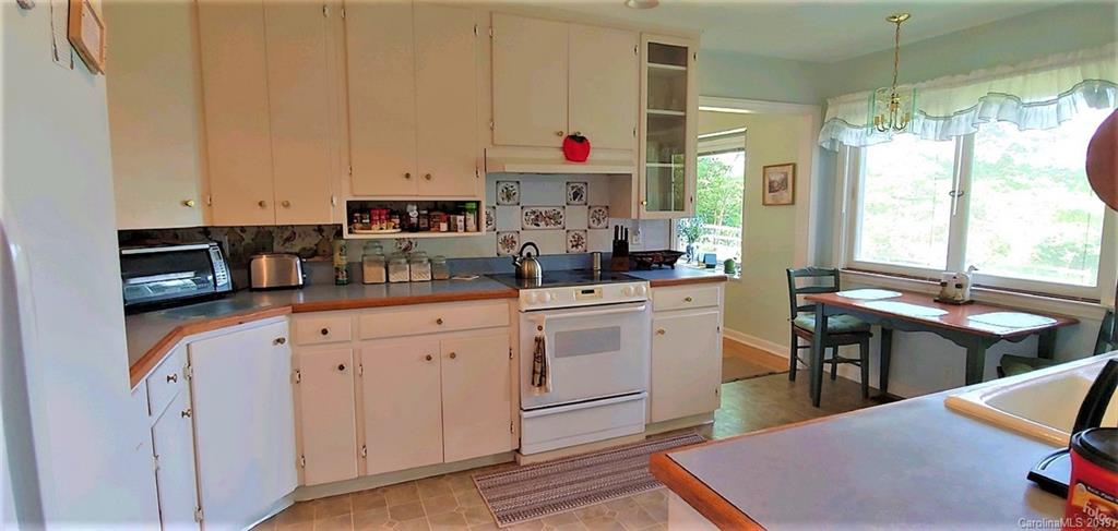 770 Belleview Road Franklin, NC 28734 - Photo 11 of 26 Gallery Image 11
