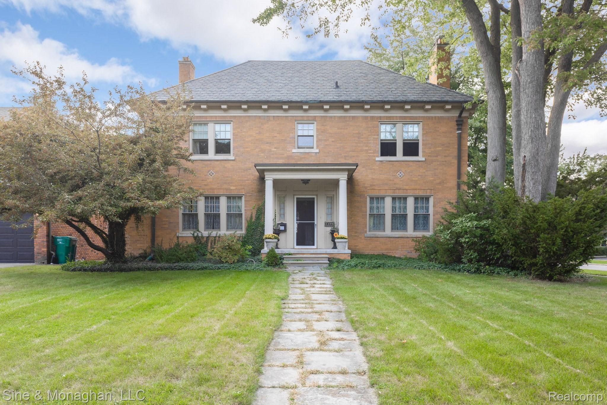 1399 Whittier Road Grosse Pointe, MI 48230 - Photo 28 of 29 1.jpg