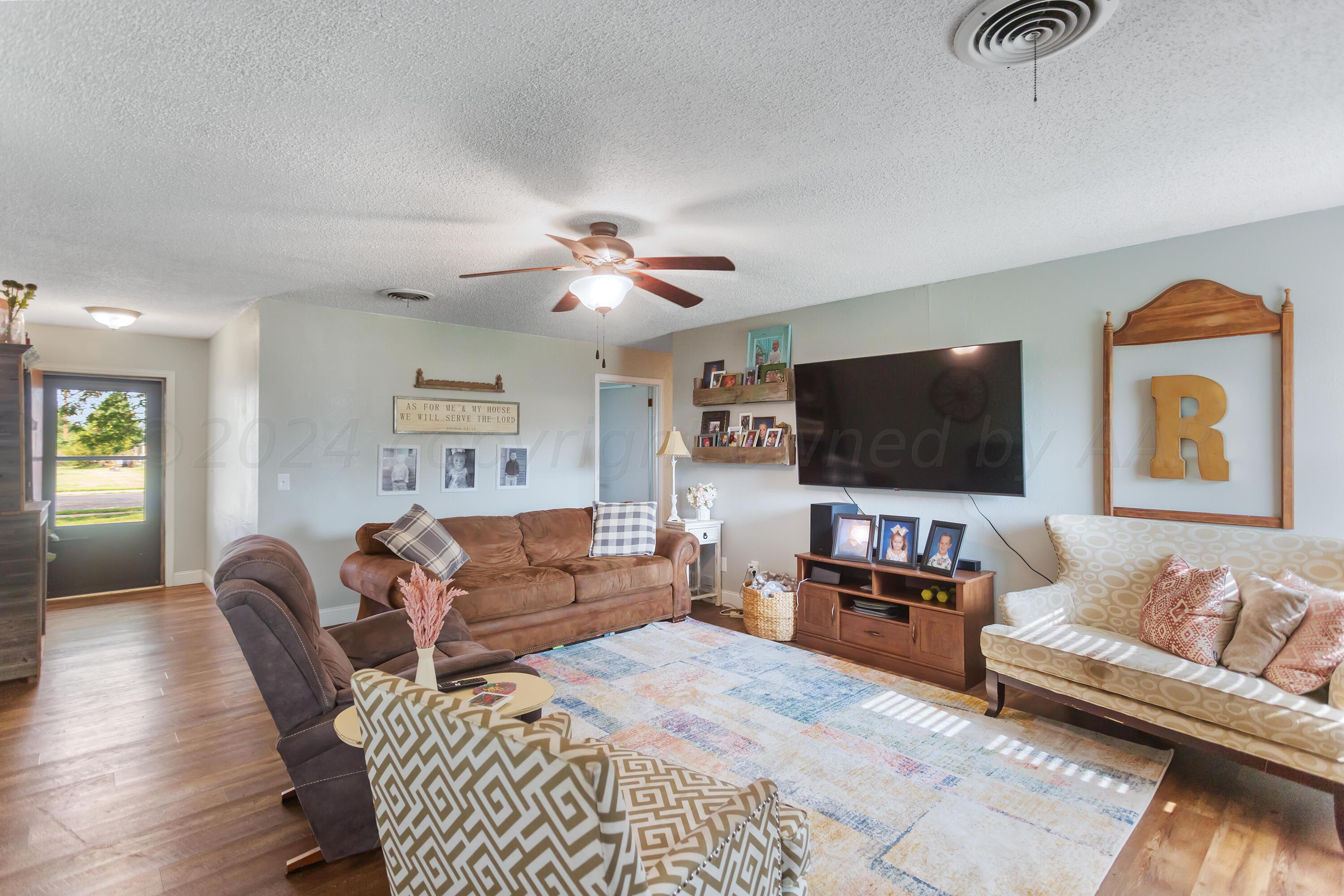 828 Jordan White Deer, TX 79097 - Photo 7 of 29 KCP_0012