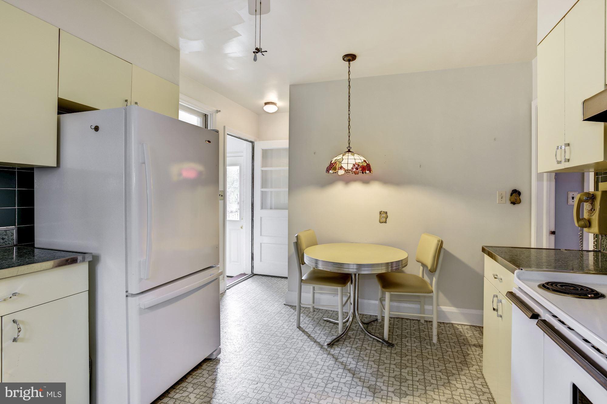 6237 Fernway Baltimore, MD 21212 - Photo 11 of 27 Kitchen