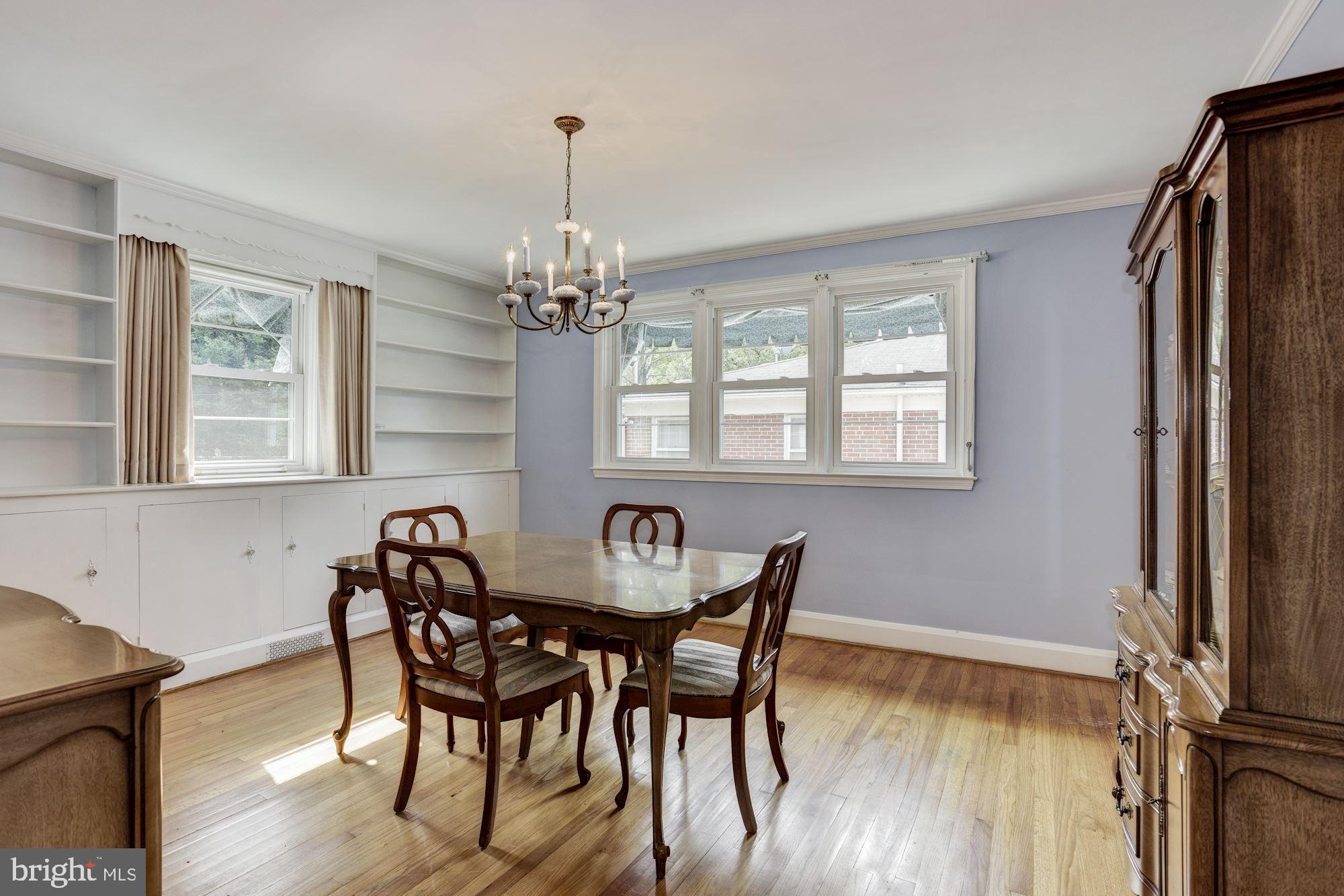6237 Fernway Baltimore, MD 21212 - Photo 5 of 27 Dining Room