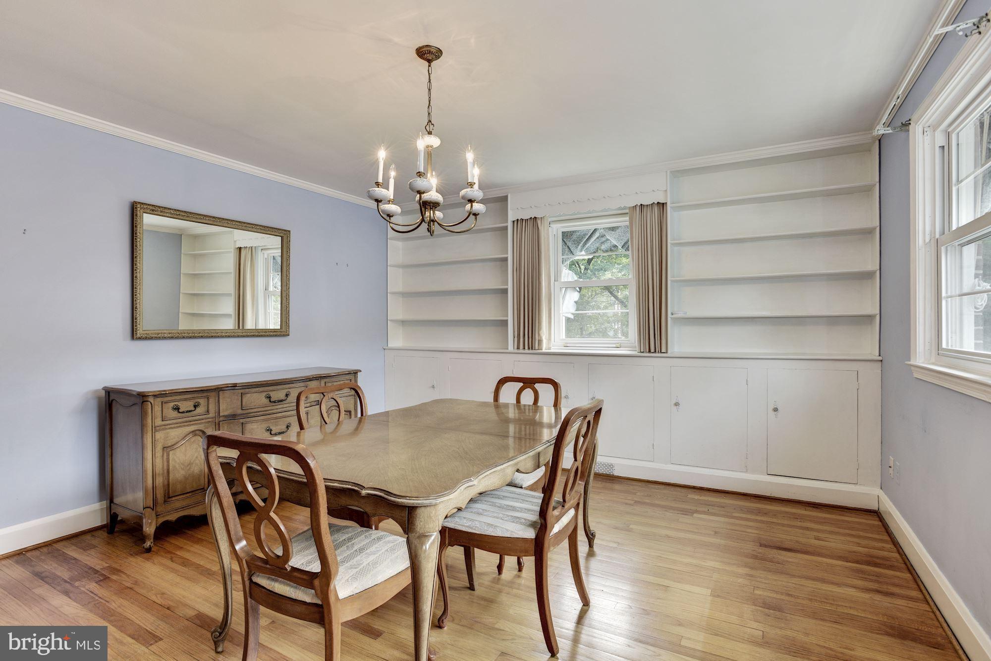 6237 Fernway Baltimore, MD 21212 - Photo 7 of 27 Dining Room